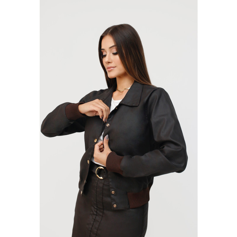 Jaqueta Odete Em Tecido Resinado Preto Nítido