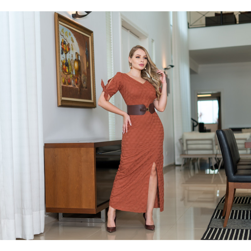 Vestido de shop couro com fenda