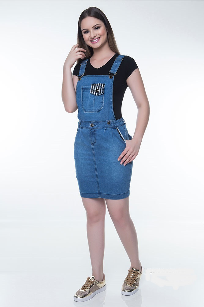 Jardineira jeans sale hapuk