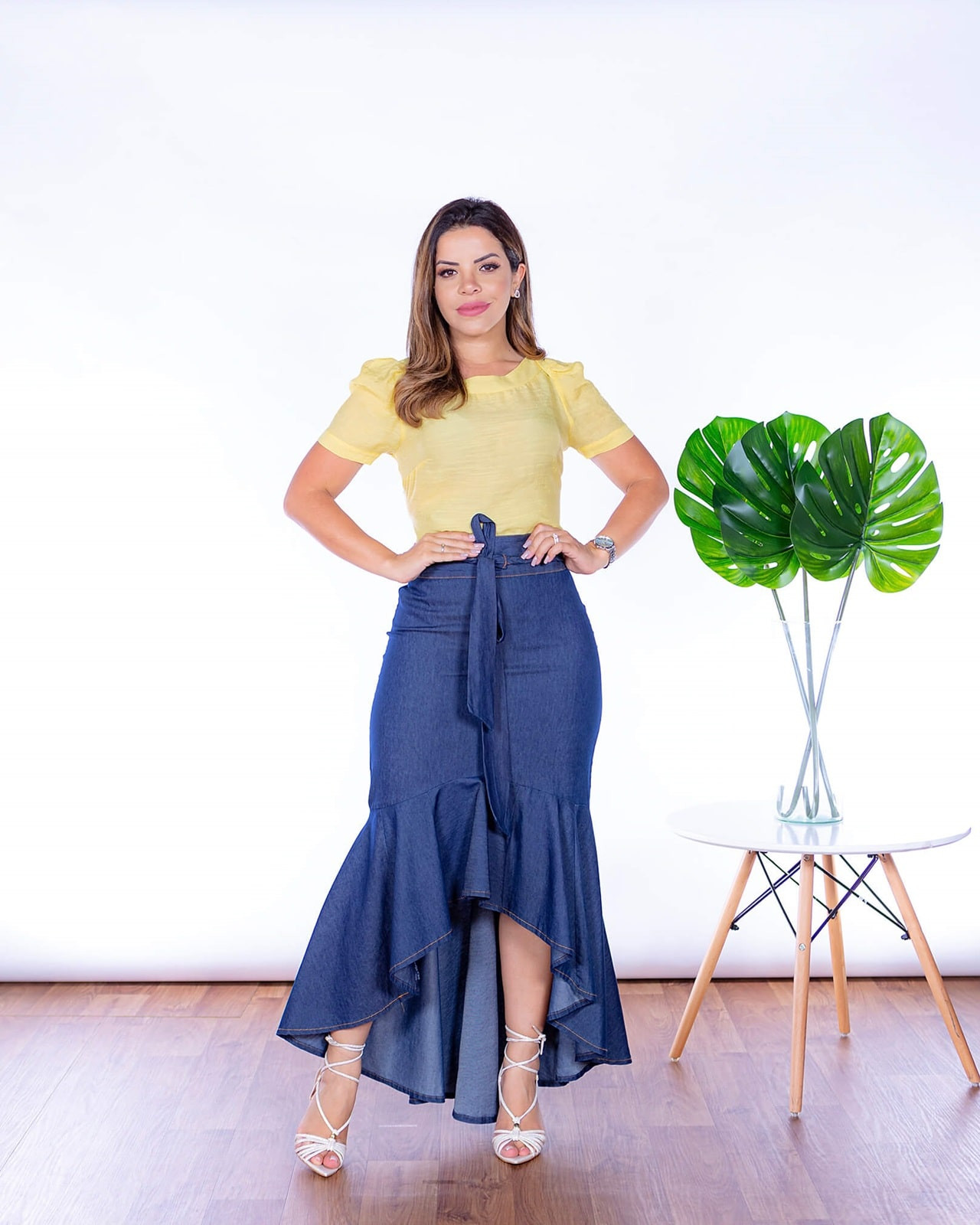 Saia jeans curta na frente e longa hotsell atras