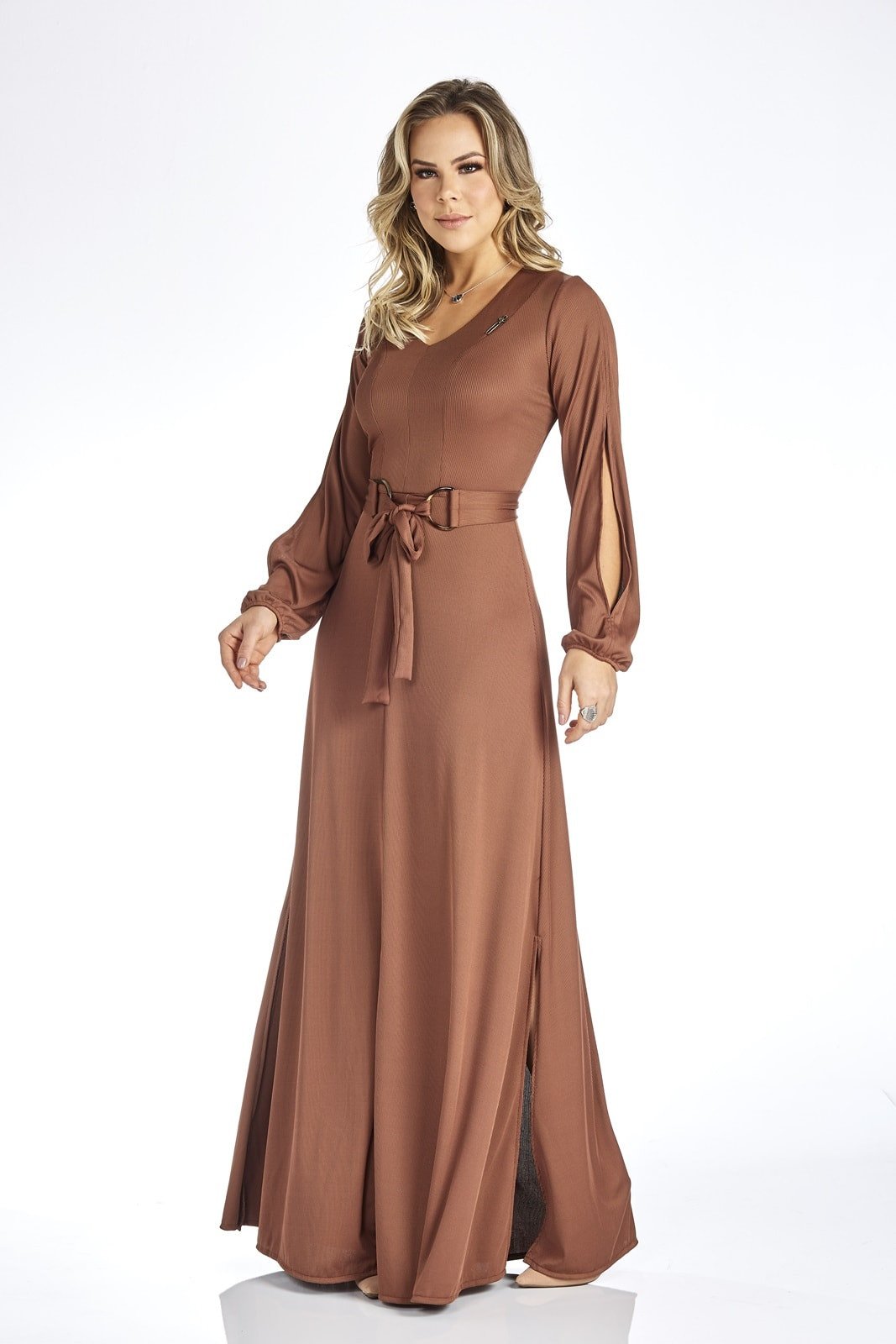 Vestido longo marrom 2025