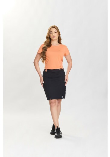 Conjunto Fitnes Maria Eduarda Em Malha Tecnológica Com Proteção UV e Dry Fit Preto Hapuk Primavera/Verão 2027