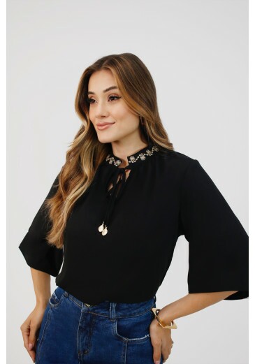 Blusa Mara Em Crepe New Preto Nítido Primavera/Verão 2026