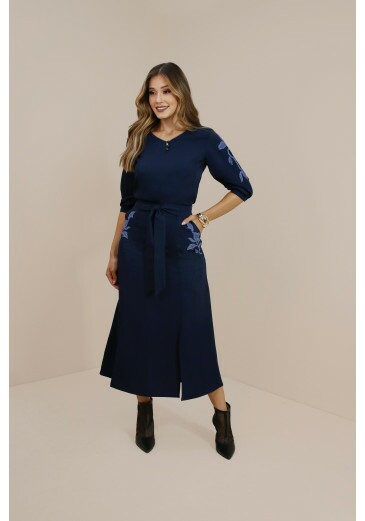 Saia Calendula Com Fendas Frontais Azul Noite Plus Size Nitido Outono/Inverno 2026