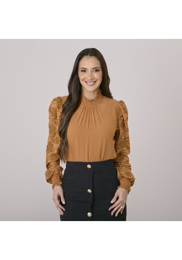 Blusa Tereza Em Chifon Caramelo Tata Martello Outono/Inverno 2026