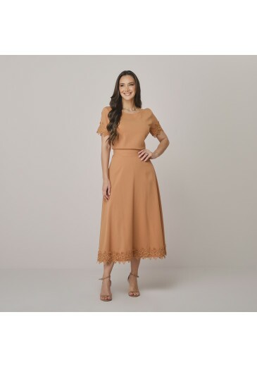 Conjunto Joaquina Em Viscolinho Marrom Tata Martello Outono/Inverno 2026