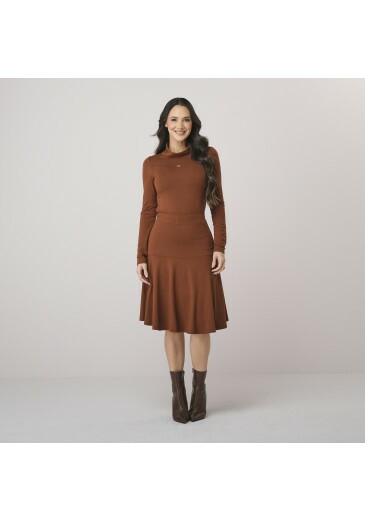 Conjunto Serena Em Moletinho Marrom Tata Martello Outono/Inverno 2026