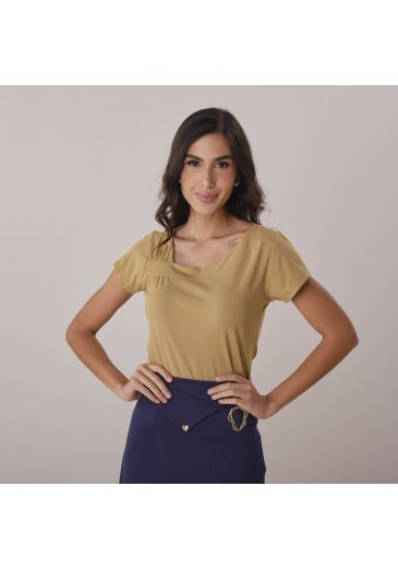 Blusa Lidia Em Stella Maris Caramelo Tata Martello Primavera/Verão 2026