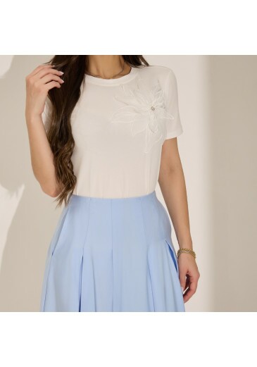 Blusa Claudia Em Malha Conforto Com Aplicação Branco Tata Martello Primavera/Verão 2027