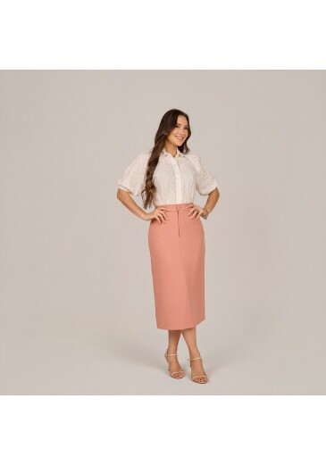 Saia Bruna Em Alfaiataria Monte Carlo Rose Tata Martello Primavera/Verão 2027