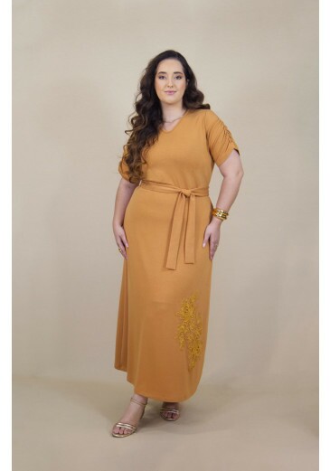 Vestido Em Moletinho Caramelo Plus Size Hadaza Outono/Inverno 2026