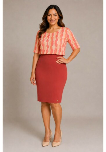 Blusa Helena Em Sedinha Coral Maria Amore Outono/Inverno 2026
