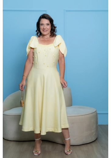 Vestido Lady Like Max Com Laço Amarelo Luciana Pais Alto Verão 2025