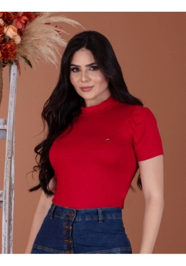 Blusa Em Viscolycra Vermelho Mulher Morena Outono/Inverno 2025.