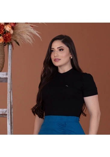 Blusa Em Viscolycra Preto Mulher Morena Outono/Inverno 2025.