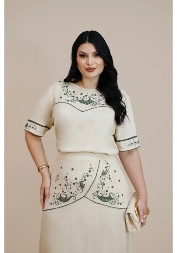 Saia Cristina Evasê Em Viscose Natural Plus Nítido Outono/Inverno 2026