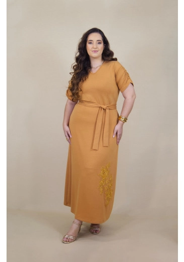 Vestido Em Moletinho Caramelo Plus Size Hadaza Outono/Inverno 2026