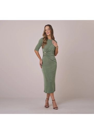Vestido Ivy Em Malha Slik Com Fivela Verde Tatá Martello  Primavera/Verão 2026