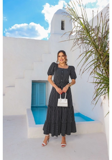 Conjunto Priscila Decote Quadrado Saia Três Marias Midi Preto Fagian Alto Verão 2024
