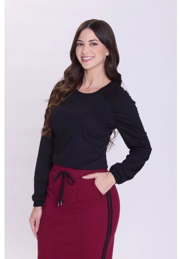 Blusa Sirlene Em Malha Lisa Preta Hapuk Outono/Inverno 2026