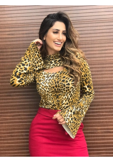 Blusa Animal Print com Recorte Caramelo Clara Rosa Outono/Inverno 2019