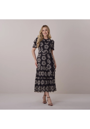 Vestido Eliane Em Bordado Camila Com Renda Preto Tata Martello Primavera/Verão 2026