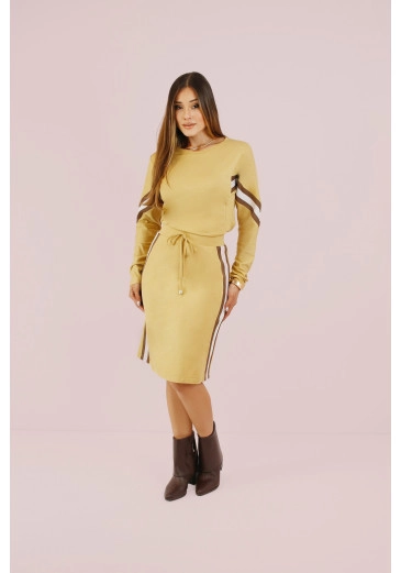 Conjunto Bianca Em Malha Naturalle Mostarda Nitido Outono/Inverno 2026