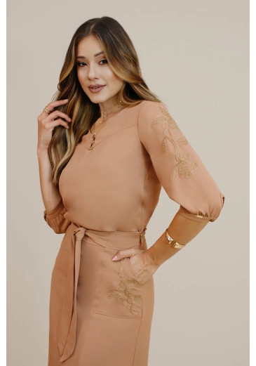 Blusa Bromélia Em Manga 3/4 Bege Nitido Outono/Inverno 2026