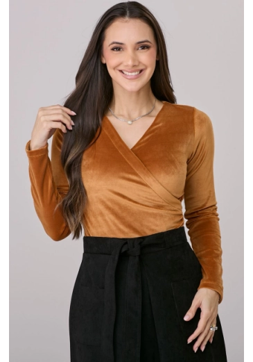 Blusa Maiara Em Velvet Plush Caramelo Tata Martello Outono/Inverno 2026