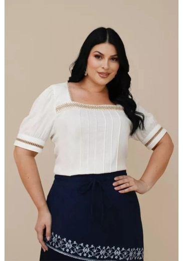 Blusa Tayla Em Viscolinho Off Plus Nitido Outono/Inverno 2026