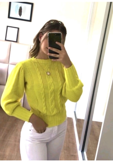 Blusa Amarela  Em Tricot Com Detalhes De Trança E Dois Pontos Outono/Inverno 2023