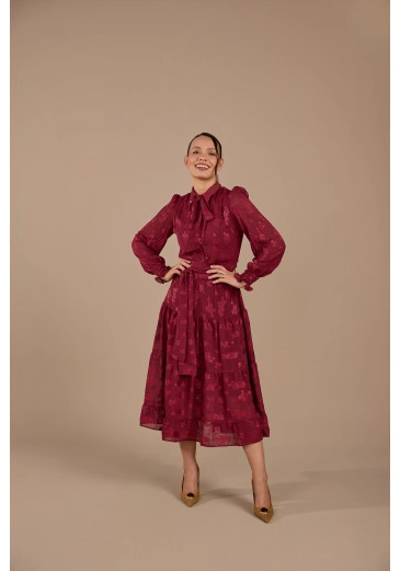 Vestido Josy Em Crepe Jacaquard Marsala Jany Pim Outono/Inverno 2026