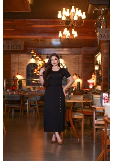 Vestido Em Viscolycra Decote Arredondado Com Detalhes de Botões Preto Mulher Morena Outono/Inverno 2025
