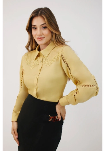 Camisa Debora Em Viscose Kiara Amarelo Nítido Outono//Inverno 2025