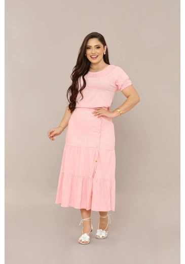 Conjunto Em Viscolinho Rosa Mulher Morena Outono/Inverno 2025