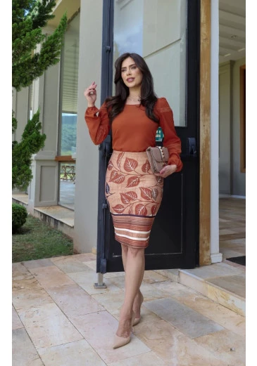 Blusa Nancy Em Crepe Caramelo Maria Amore Outono//Inverno 2025