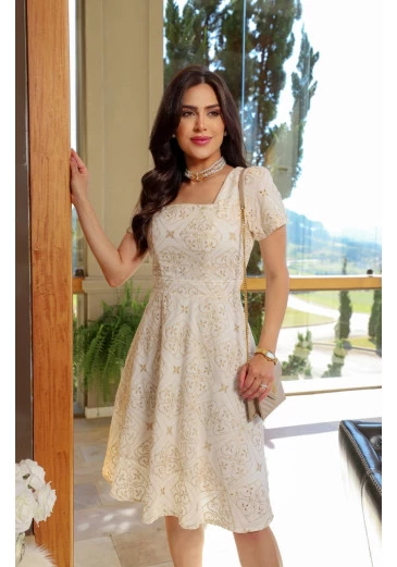 Vestido Dandara Em Lese De Linho Maria Amore Outono/Inverno 2025