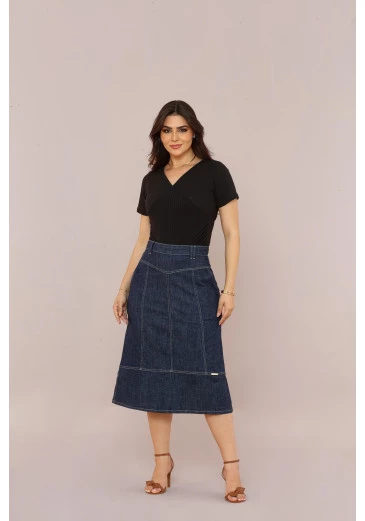 Saia Jeans Evasê Mulher Morena Plus Outono/Inverno 2025