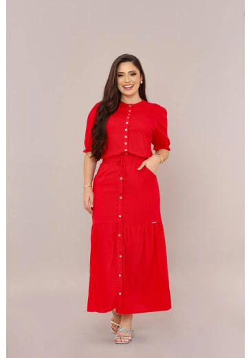 Conjunto Em Viscolinho Evasê Vermelho Mulher Morena Outono/Inverno 2025