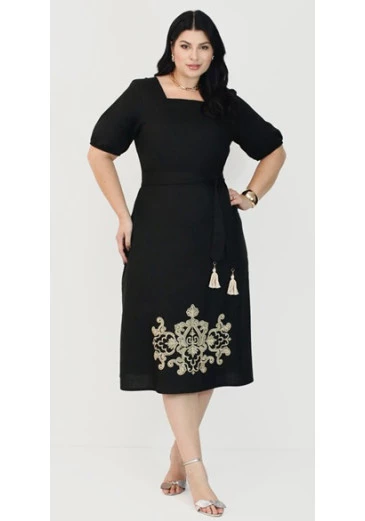 Vestido Gisela Em Linho Com Bordado Nítido Plus Outono/Inverno 2025