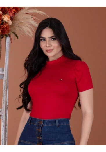 Blusa Em Viscolycra Vermelho Mulher Morena Outono/Inverno 2025.