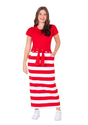 Conjunto Astrid Longo em Malha Listrada Vermelho Hapuk Primavera/Verão 2025