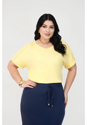 Blusa Dayane Em Malha Amarela Nítido Plus Outono/Inverno 2025