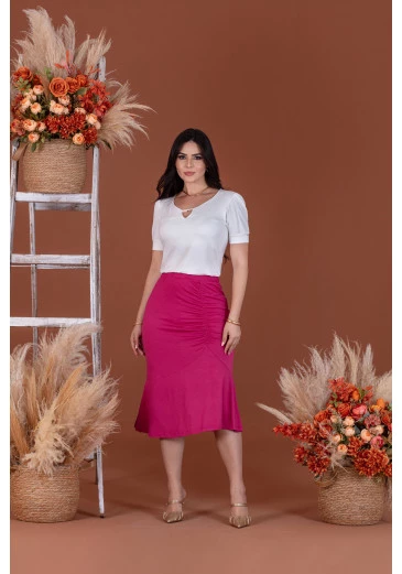 Saia Em Linho Pink Mulher Morena Outono/Inverno 2025.