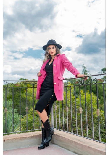 Casaco Em Lã Batida Com Forro Acetinado Pink Luciana Pais Outono/Inverno 2023
