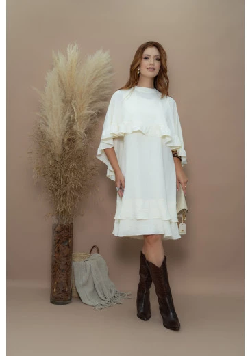 Vestido em air flow sem mangas Luciana Pais. Outono/Inverno 2025