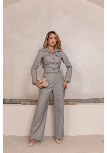 Conjunto Em Couro P.U Premium Cinza Luciana Pais Outono/Inverno 2024