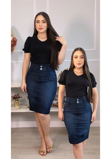 Saia Jeans Com Elastano Mulher Morena Alto Verão 2025