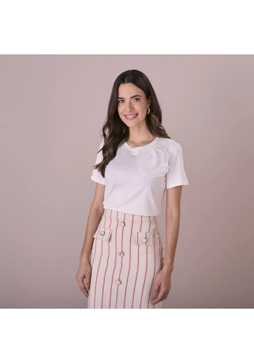 Blusa Mirela Em Malha Conforto Off White Tatá Martello Outono/Inverno 2025