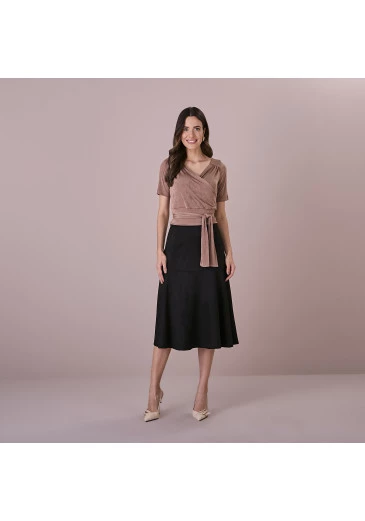 Saia Erica Em Scuba Suede Preto Tatá Martello Outono/Inverno 2025